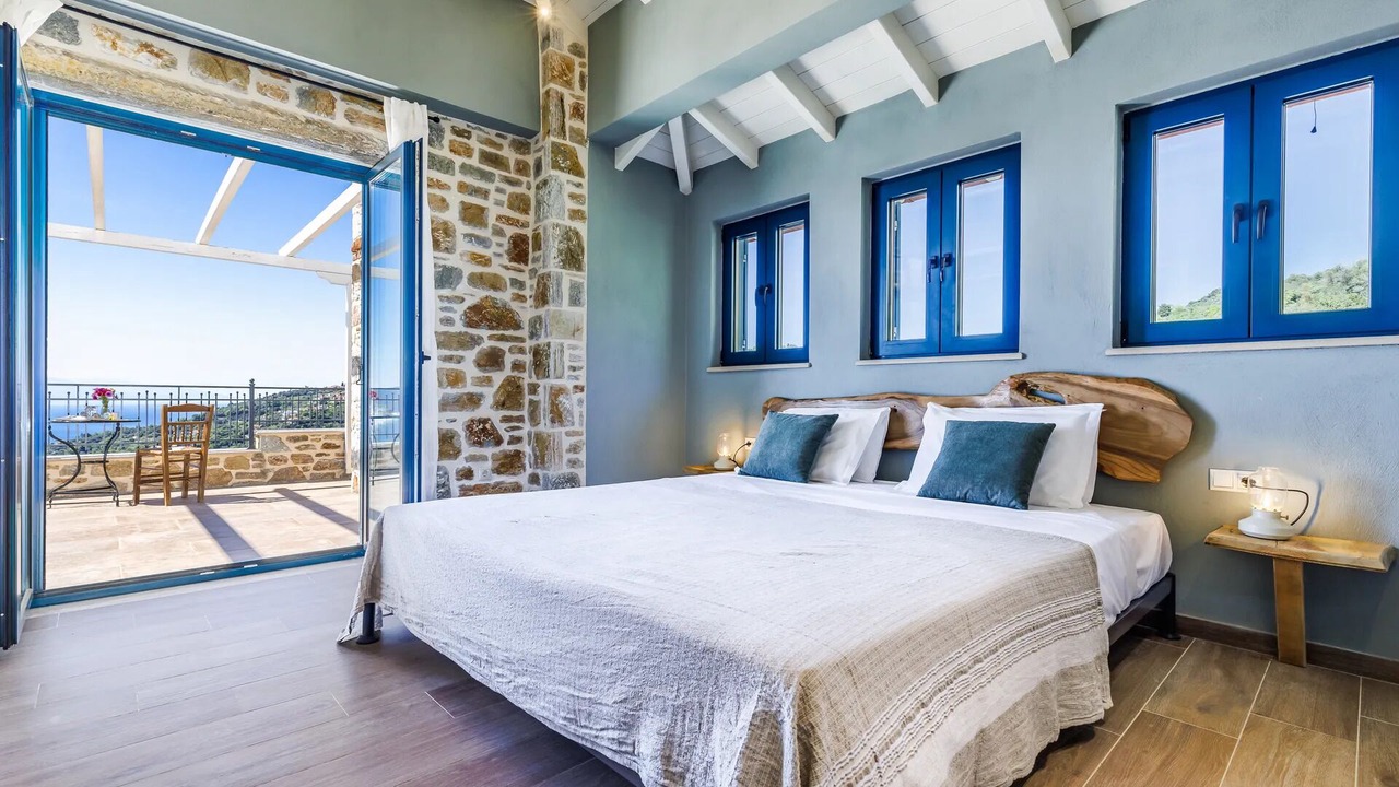 Photo of Bedroom in Glossa