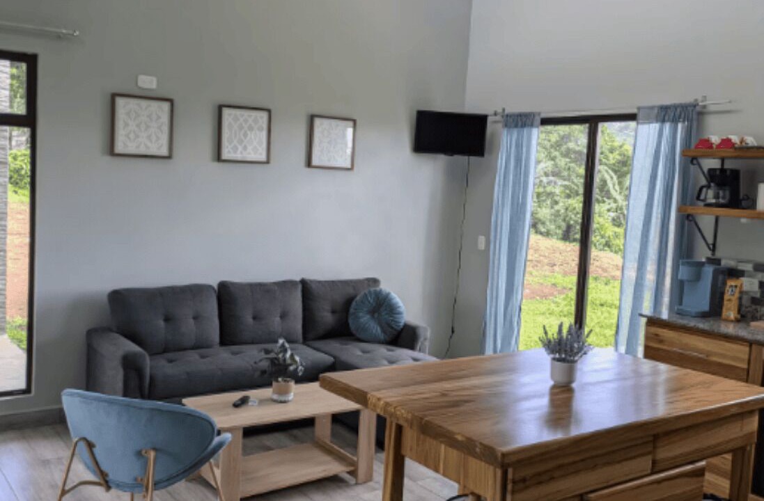 Photo of Livingroom in Roble