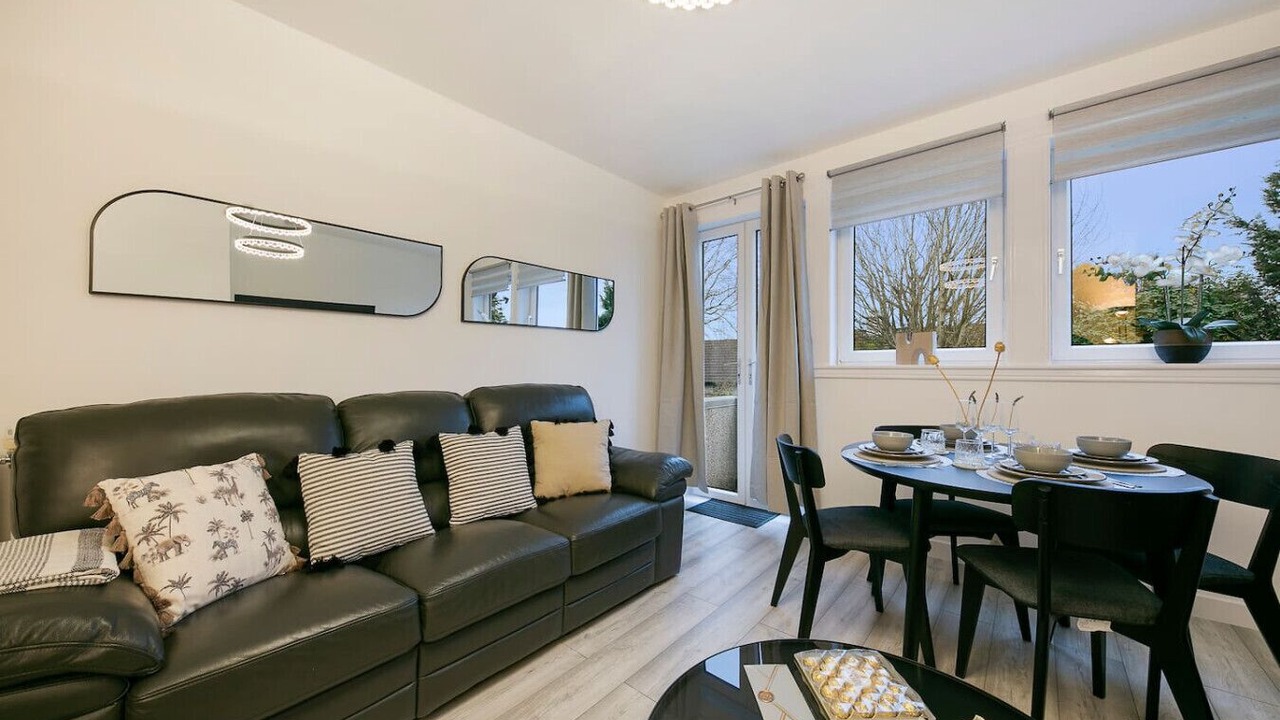 Photo of Livingroom in Aberdeen