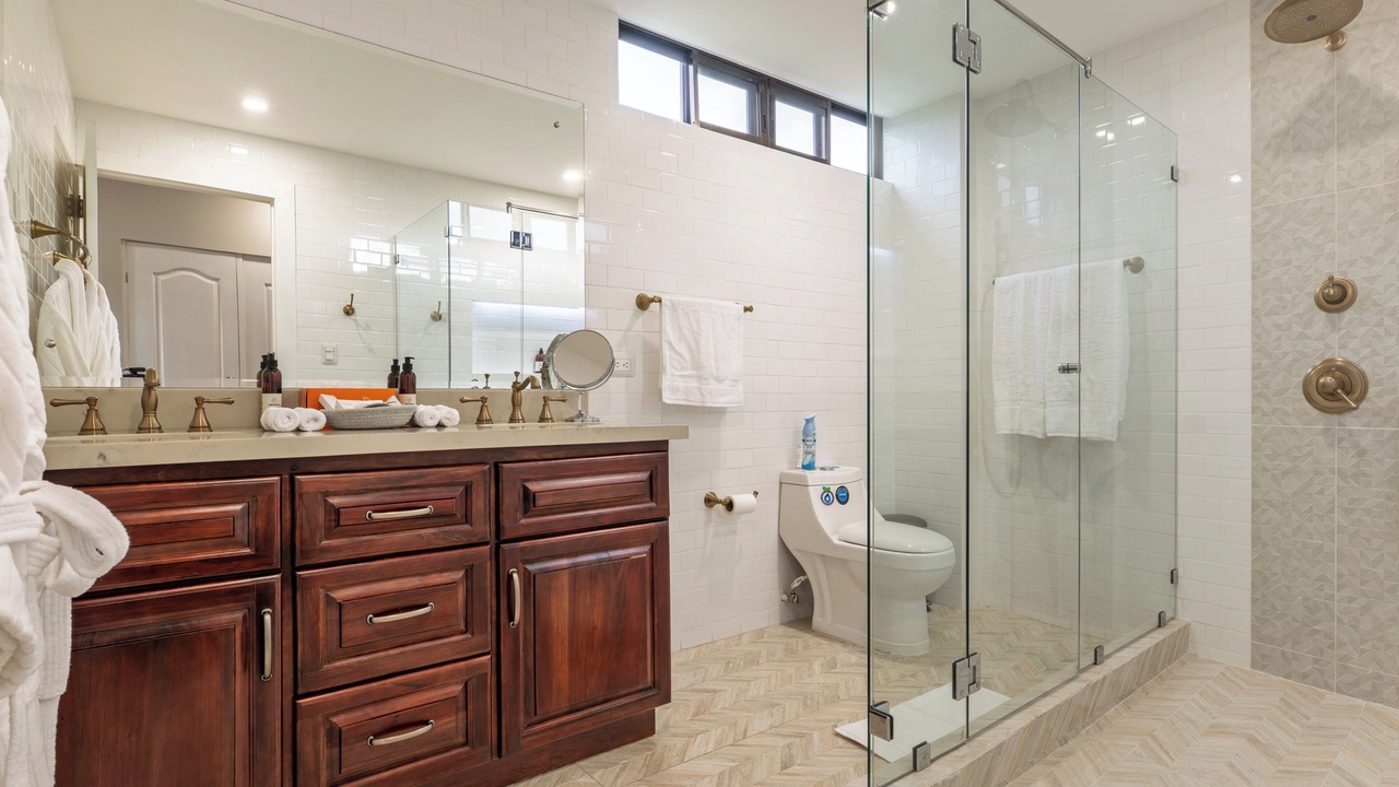 Photo of Bathroom in Escazu