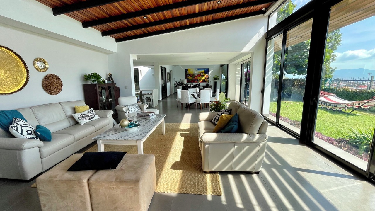Photo of Livingroom in Heredia