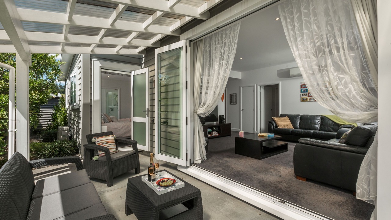 Photo of Patio Balcony in Waihi Beach