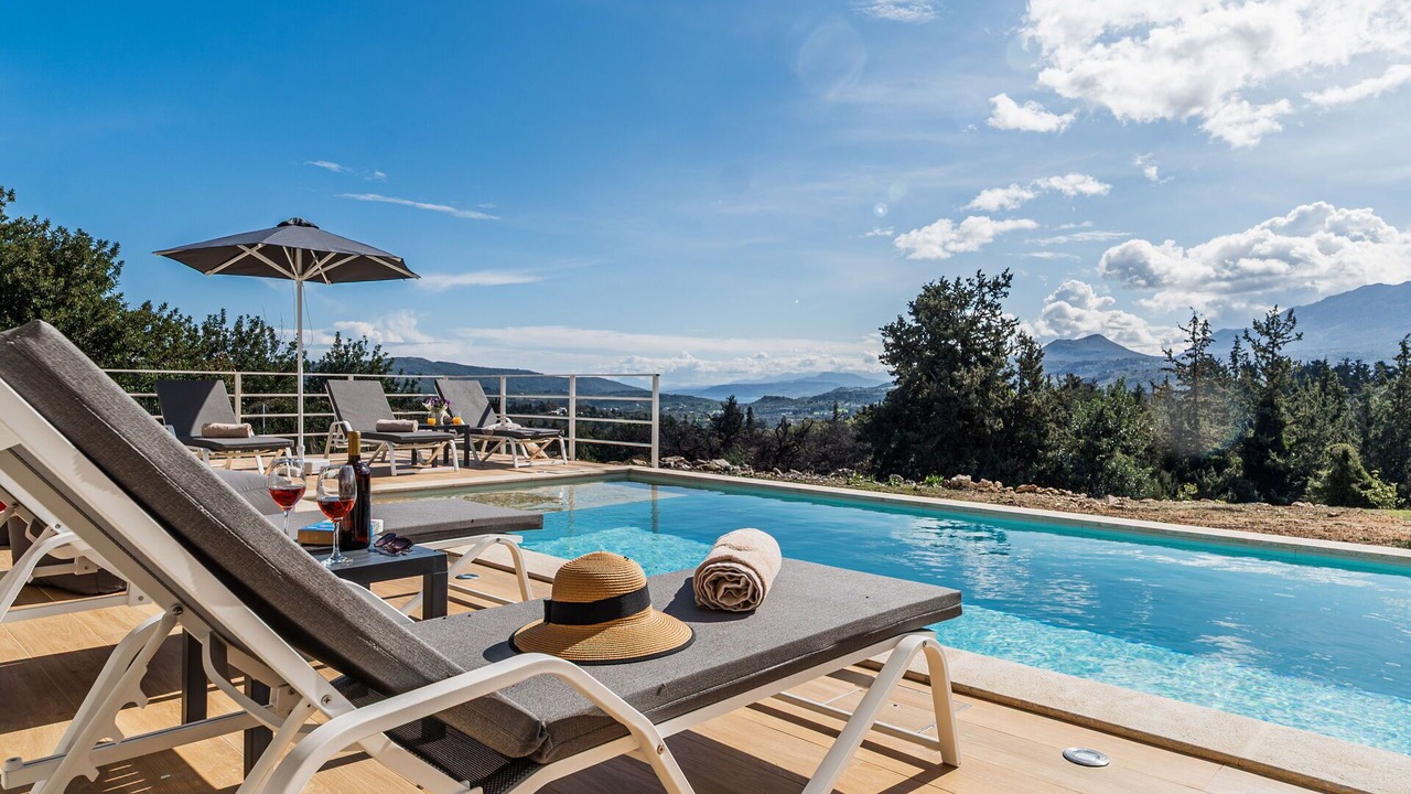 Photo of Outdoor in Nipos