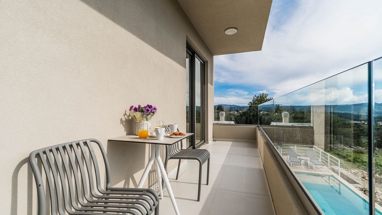 Photo of Patio Balcony in Nipos
