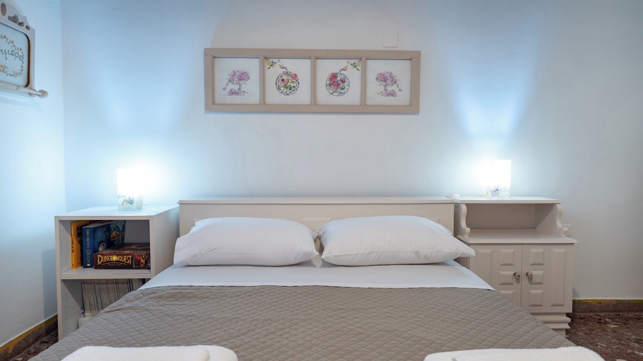 Photo of Bedroom in Keratsini-Drapetsona