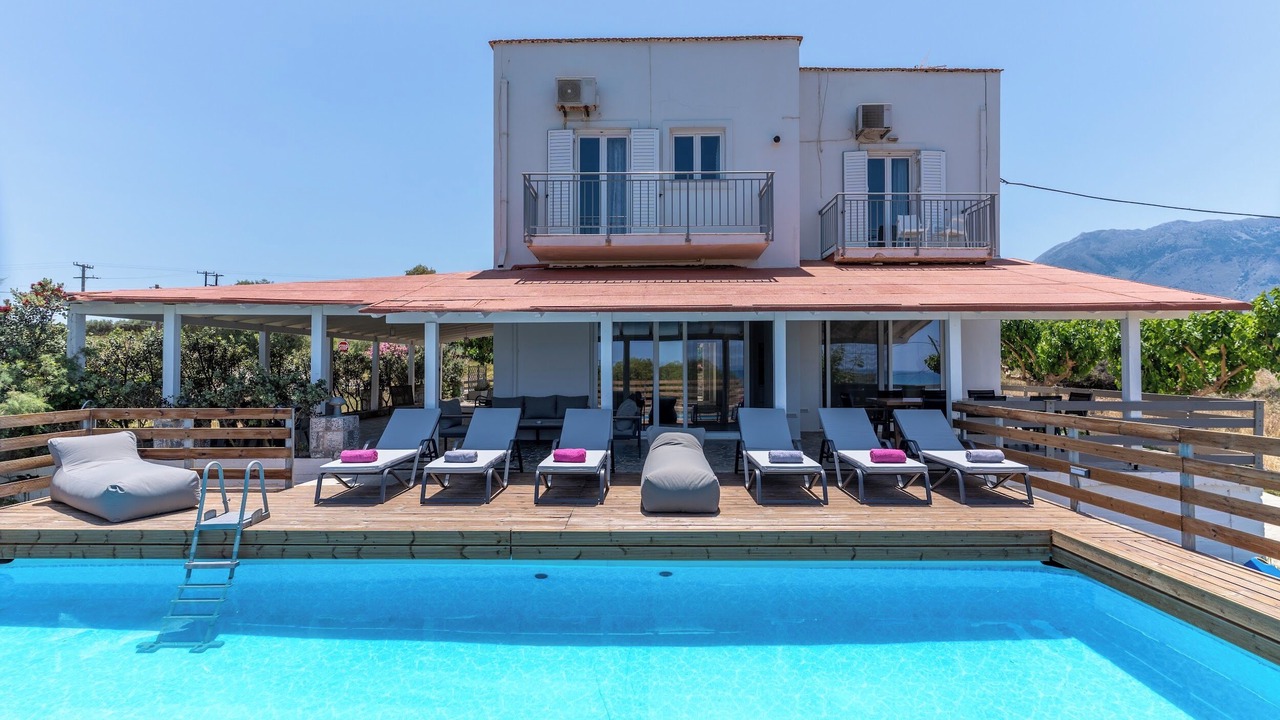 Photo of Outdoor in Dramia