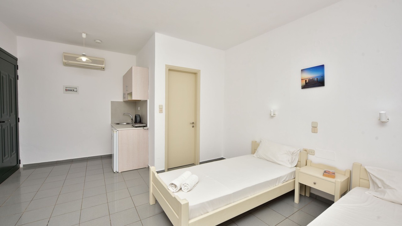 Photo of Bedroom in Malia