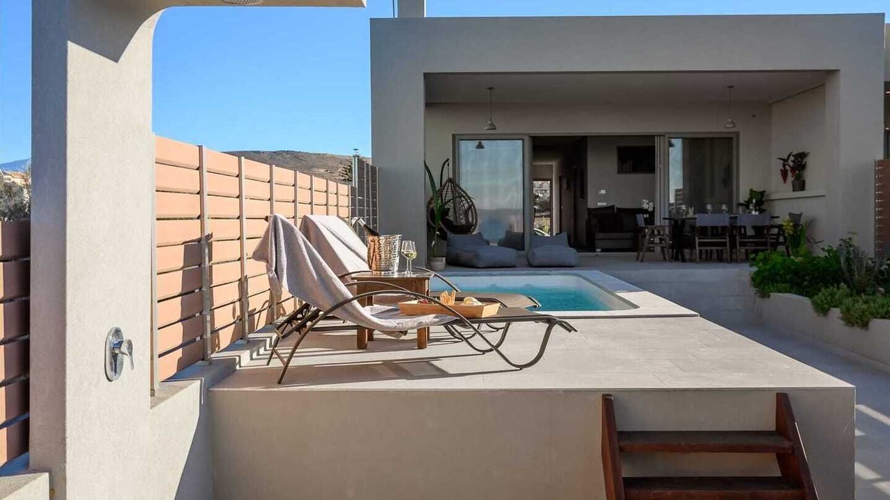 Photo of Patio Balcony in Gournai