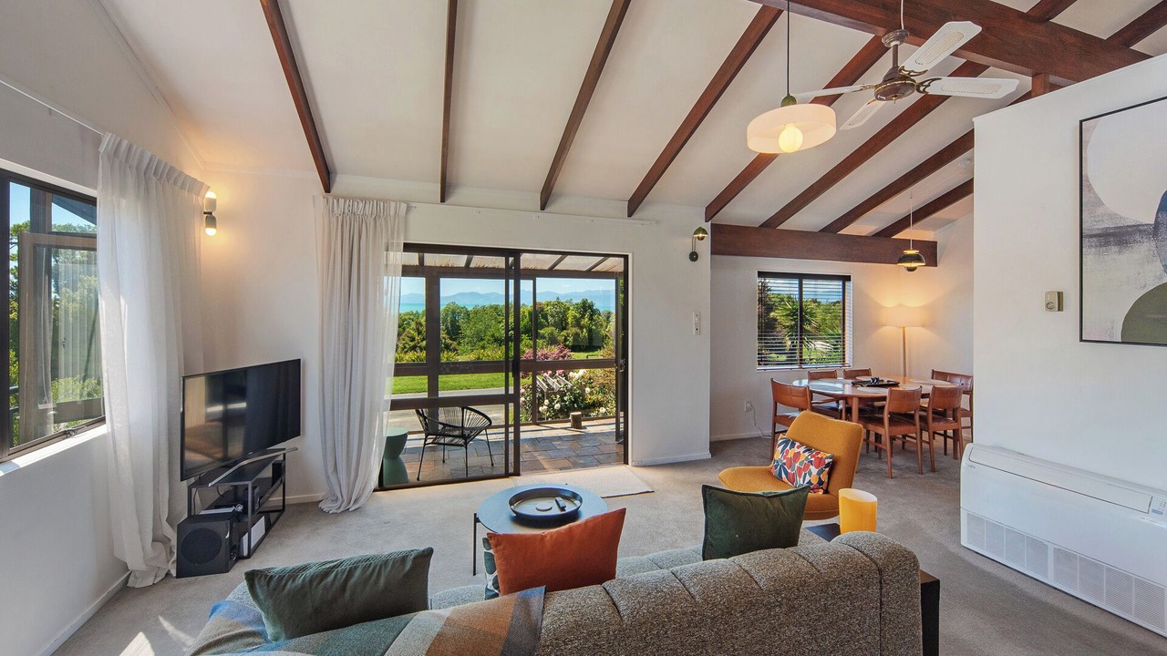 Photo of Livingroom in Tasman