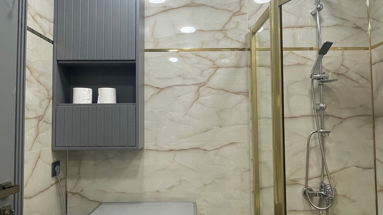 Photo of Bathroom in Zeytinburnu