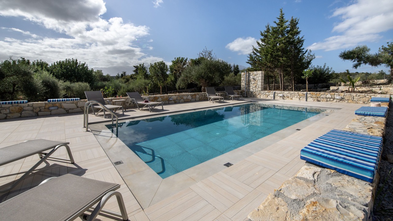 Photo of Outdoor in Douliana