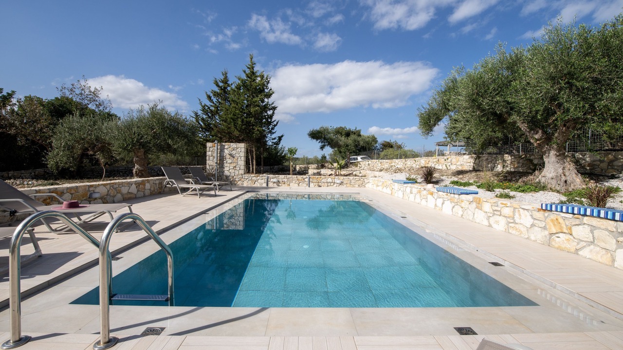 Photo of Outdoor in Douliana