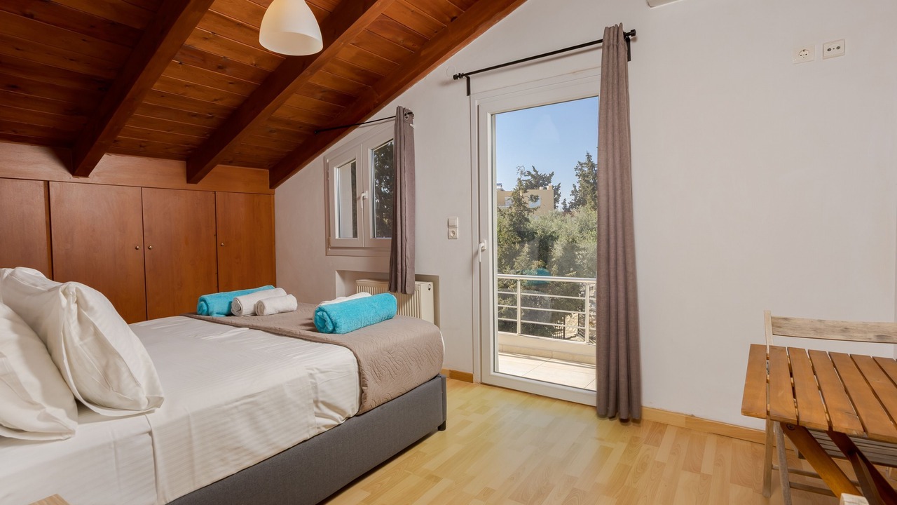 Photo of Bedroom in Douliana