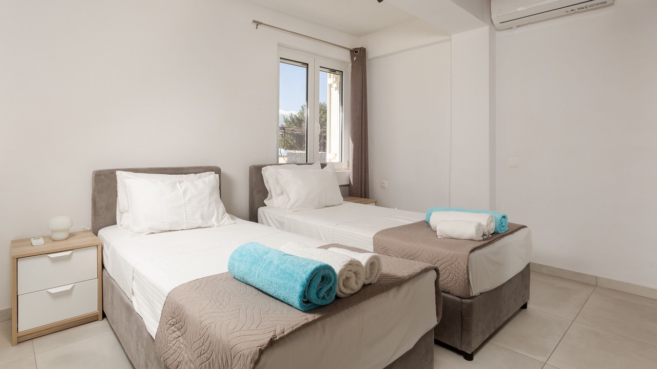 Photo of Bedroom in Douliana