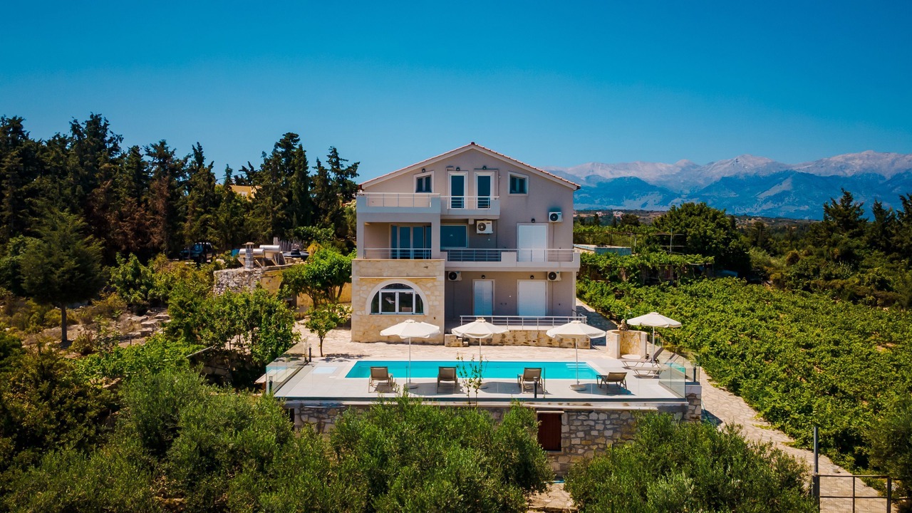 Photo of Outdoor in Douliana