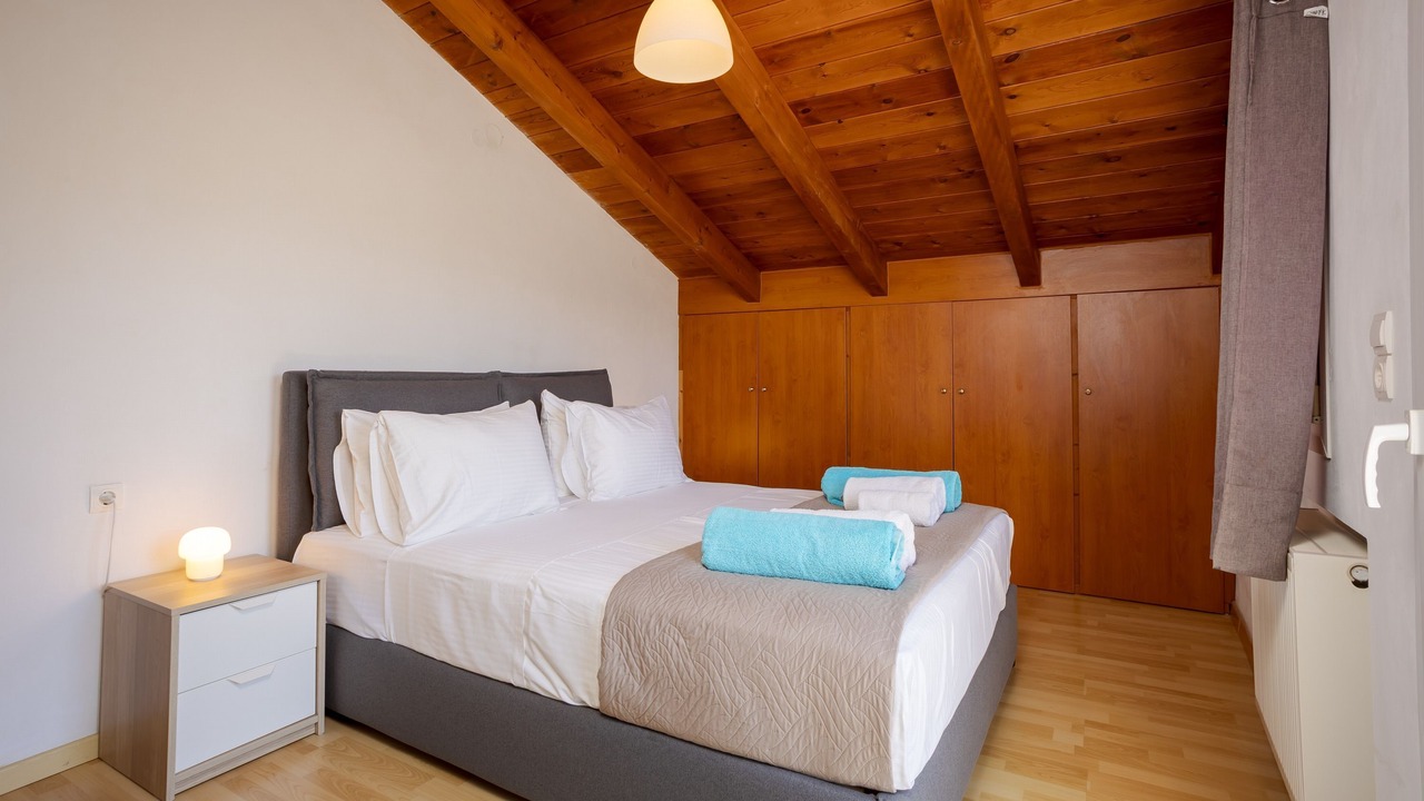 Photo of Bedroom in Douliana