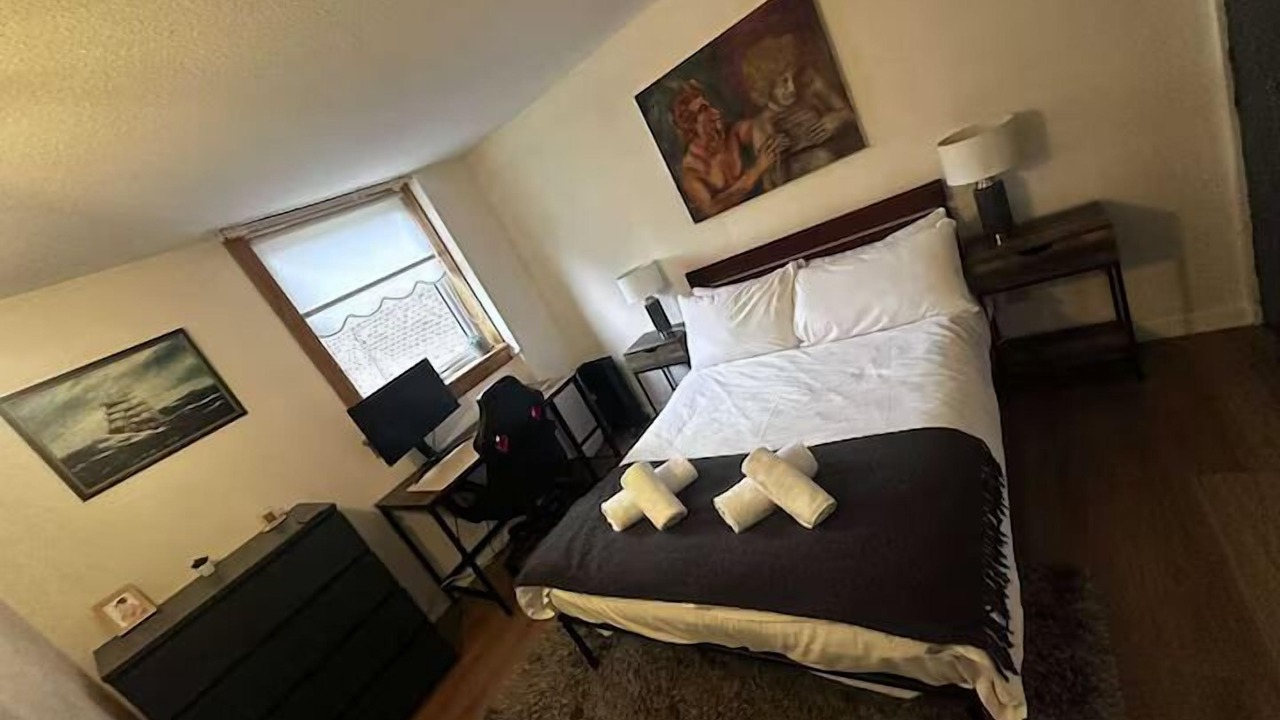 Photo of Bedroom in Cramond Bridge