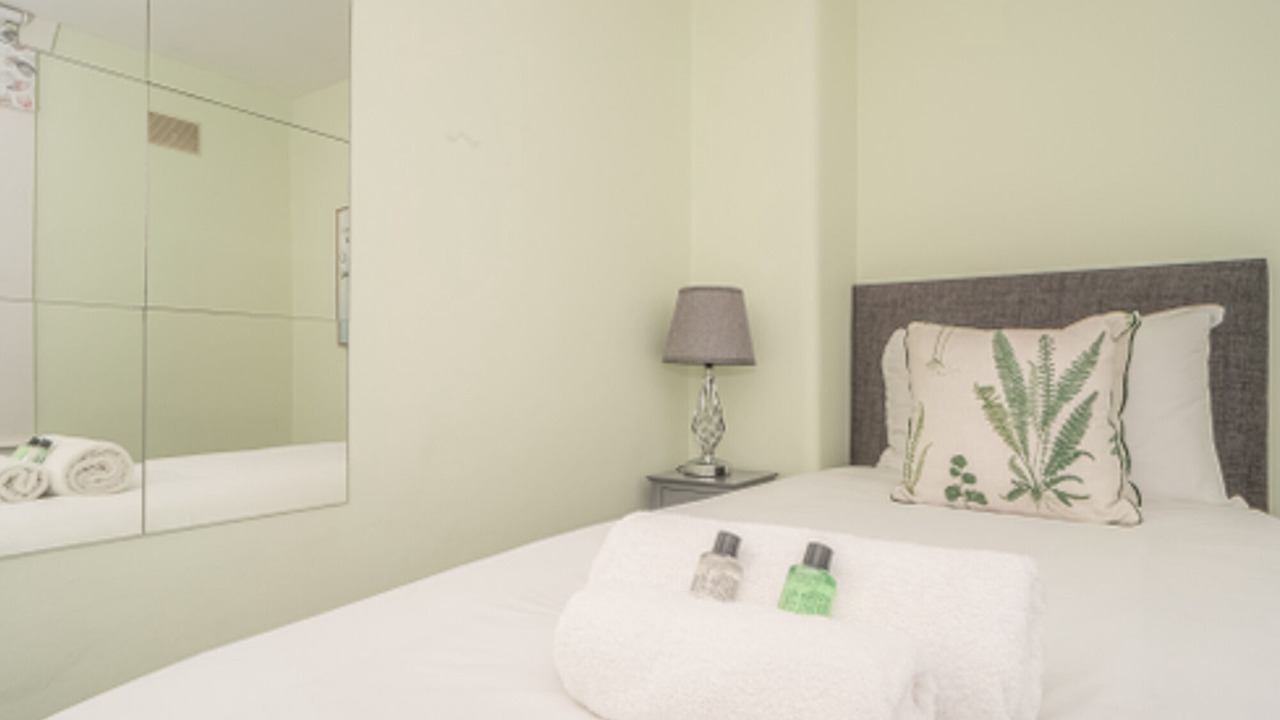 Photo of Bedroom in Rosewell