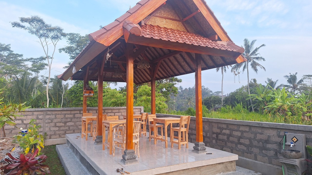 Photo of Outdoor in Tembuku