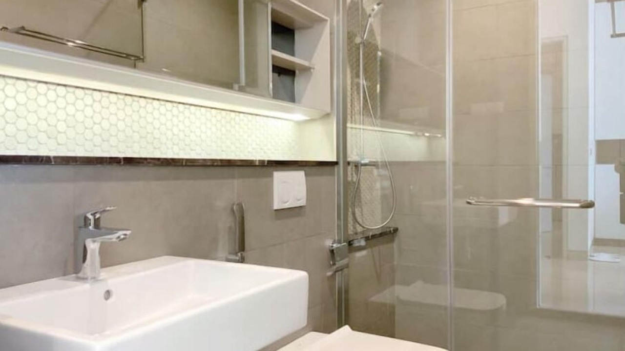 Photo of Bathroom in Imbi