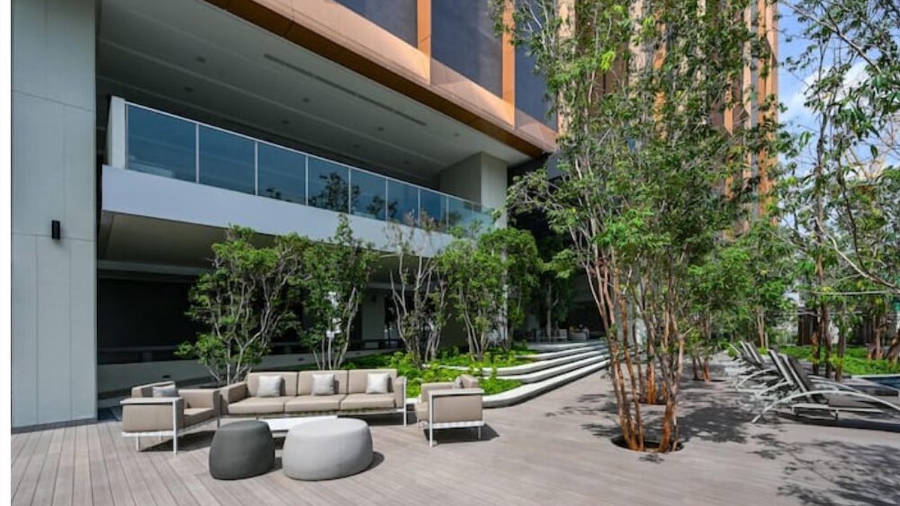 Photo of Outdoor in Imbi