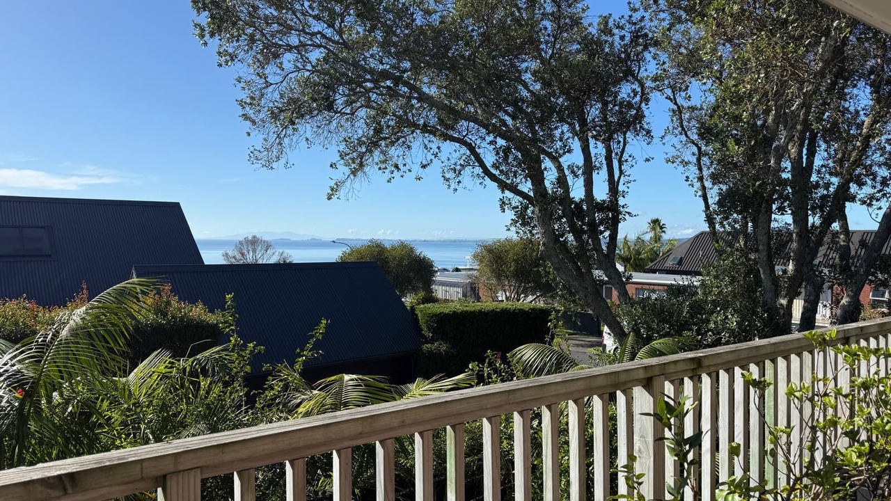 Photo of Outdoor in Castor Bay