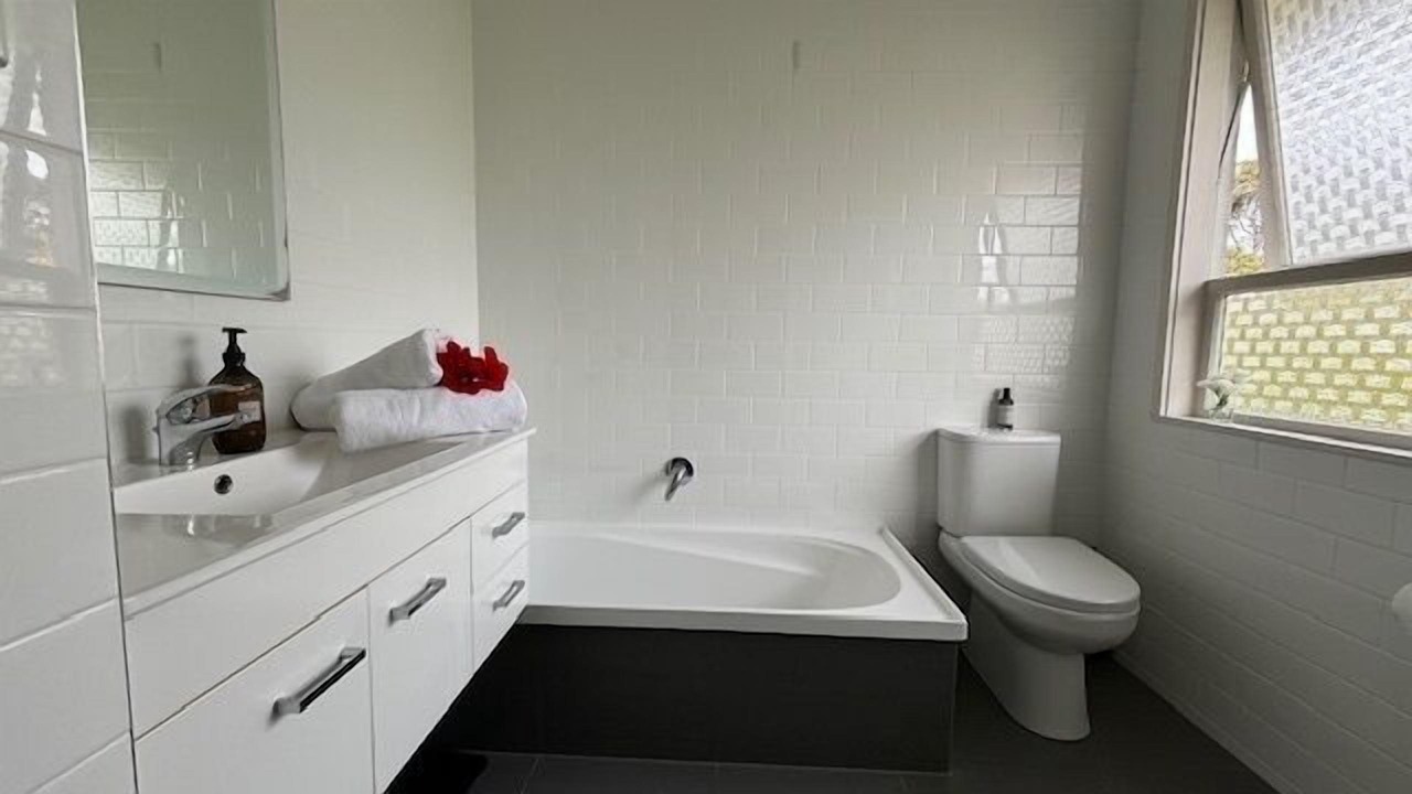 Photo of Bathroom in Castor Bay