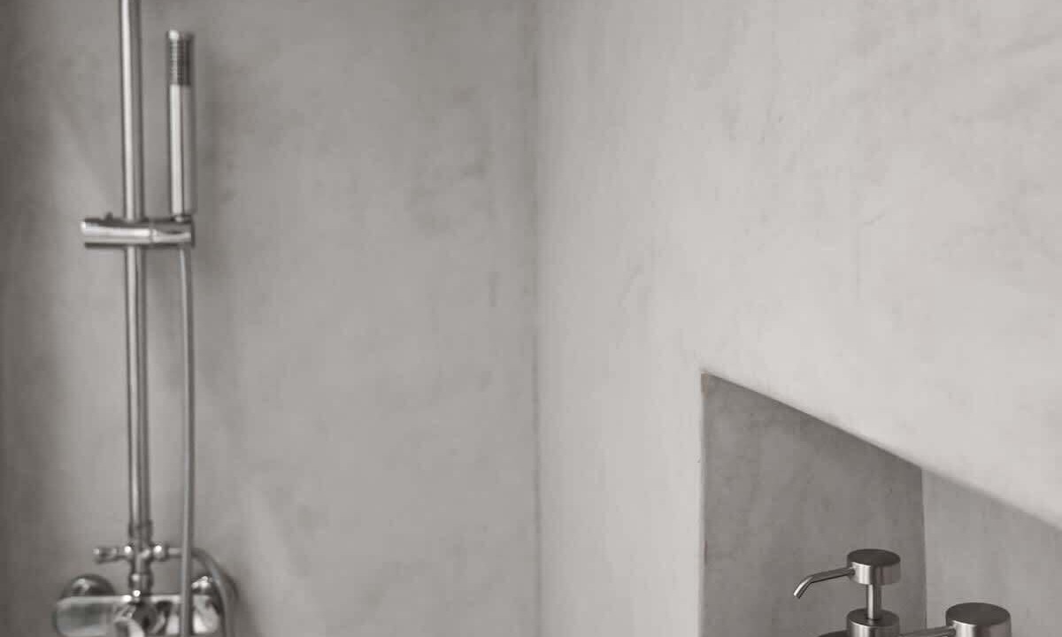 Photo of Bathroom in Paleopolis