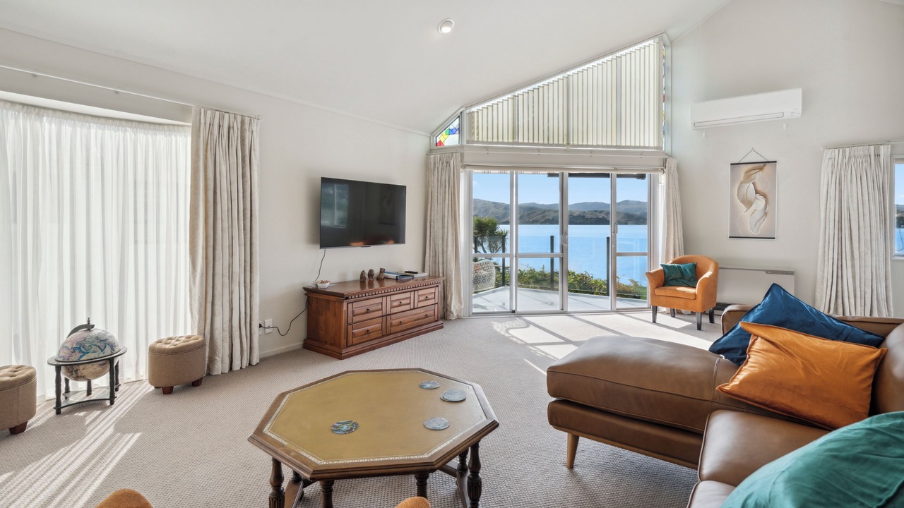 Photo of Livingroom in Mana