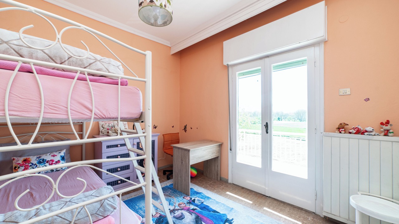 Photo of Bedroom in Polistilo