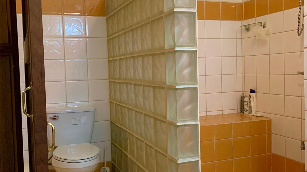 Photo of Bathroom in Orosi