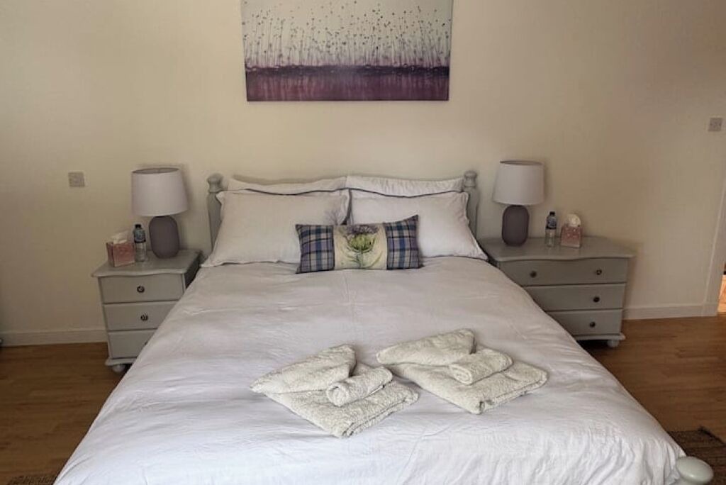 Photo of Bedroom in Elgin