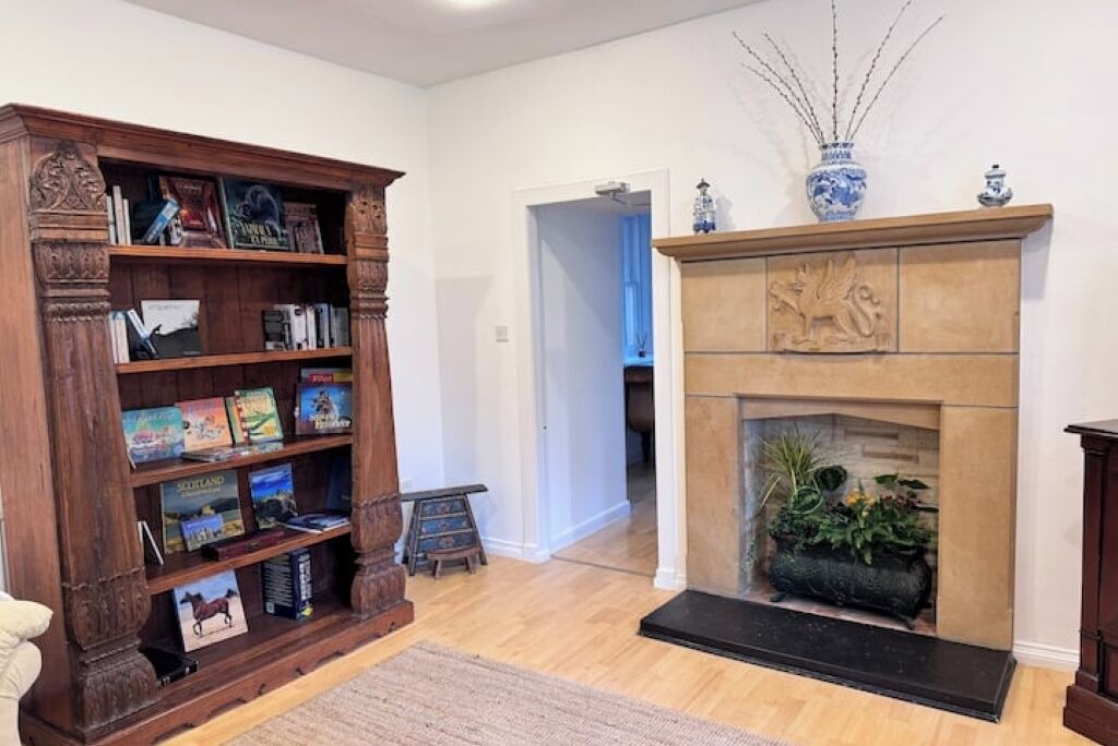 Photo of Bedroom in Elgin