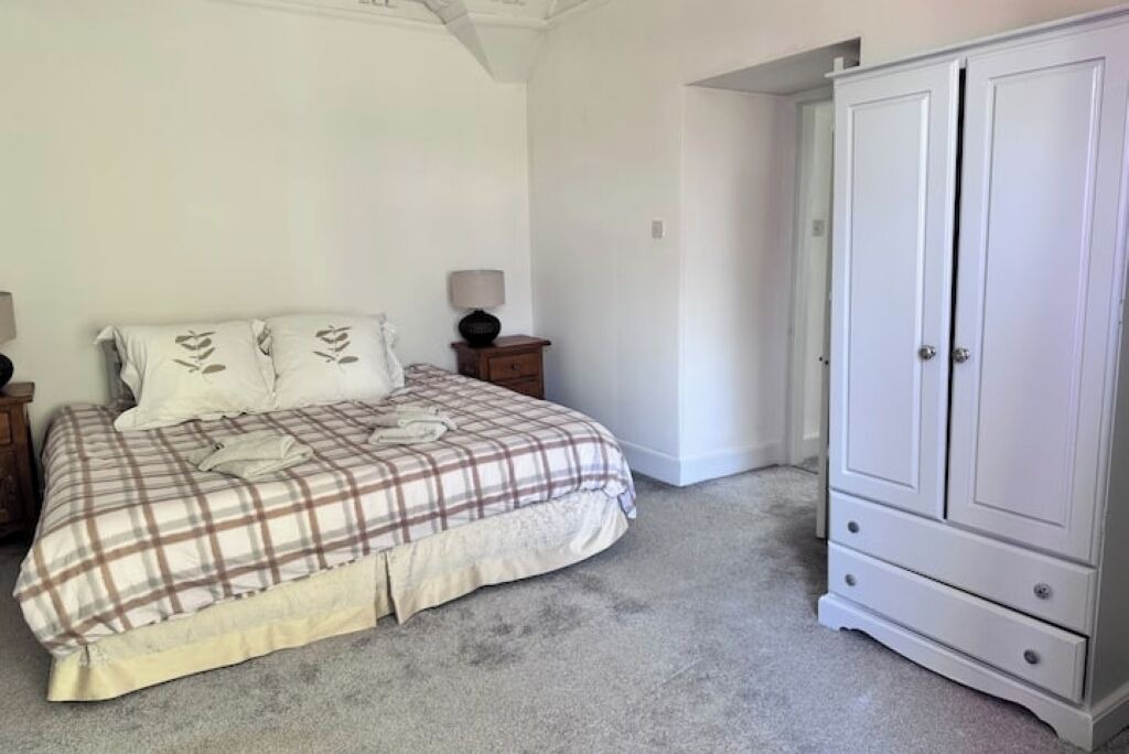 Photo of Bedroom in Elgin