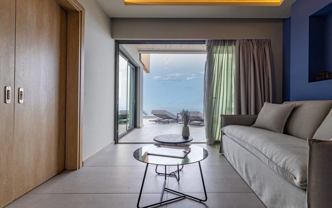 Photo of Livingroom in Drimonas