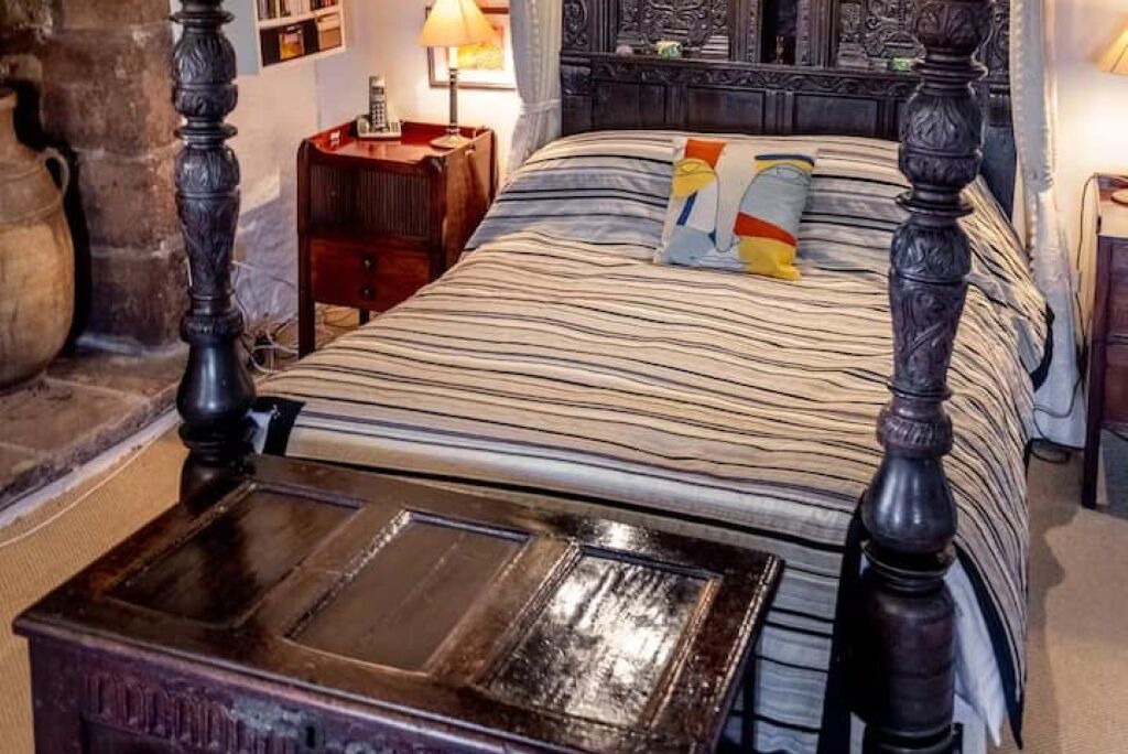 Photo of Bedroom in Lockerbie