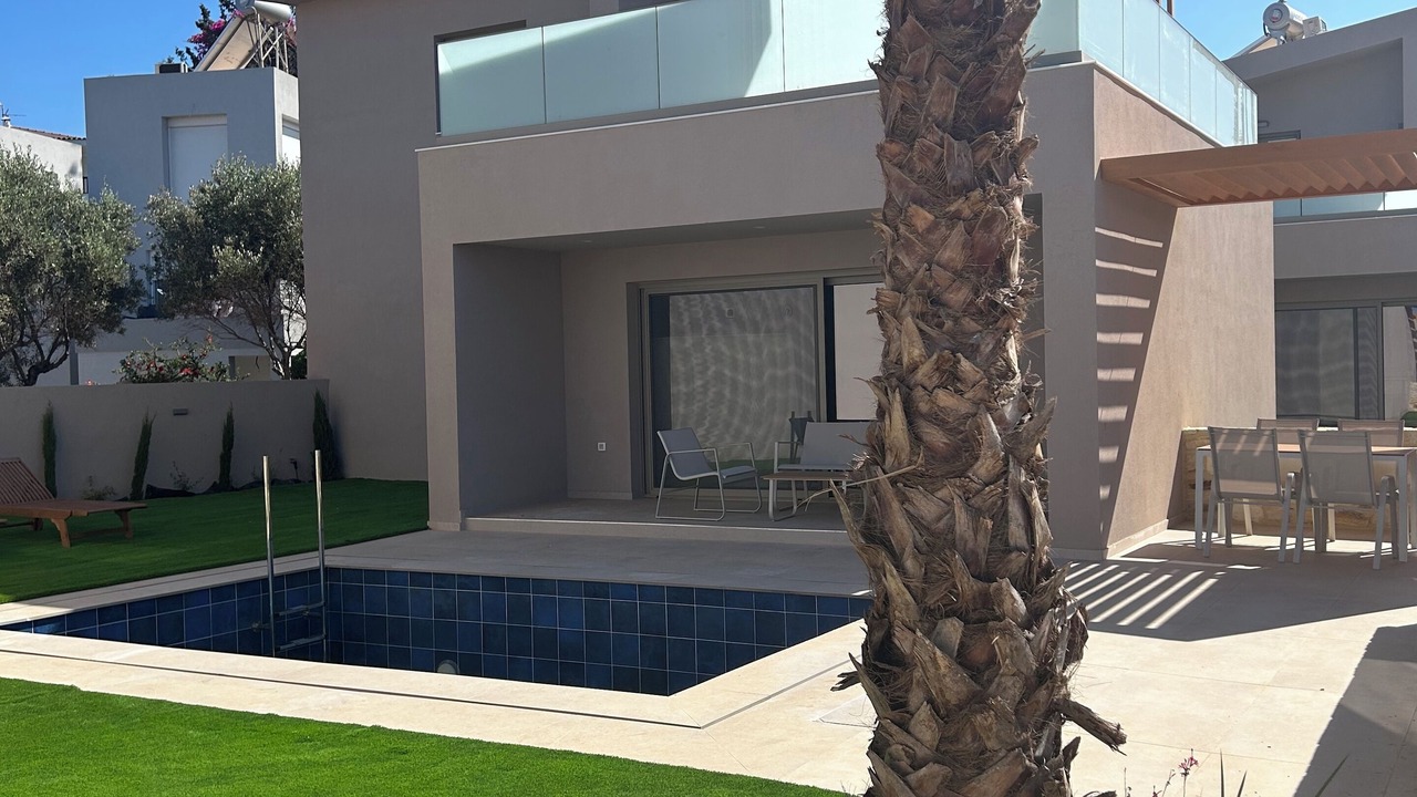 Photo of Patio Balcony in Skotino