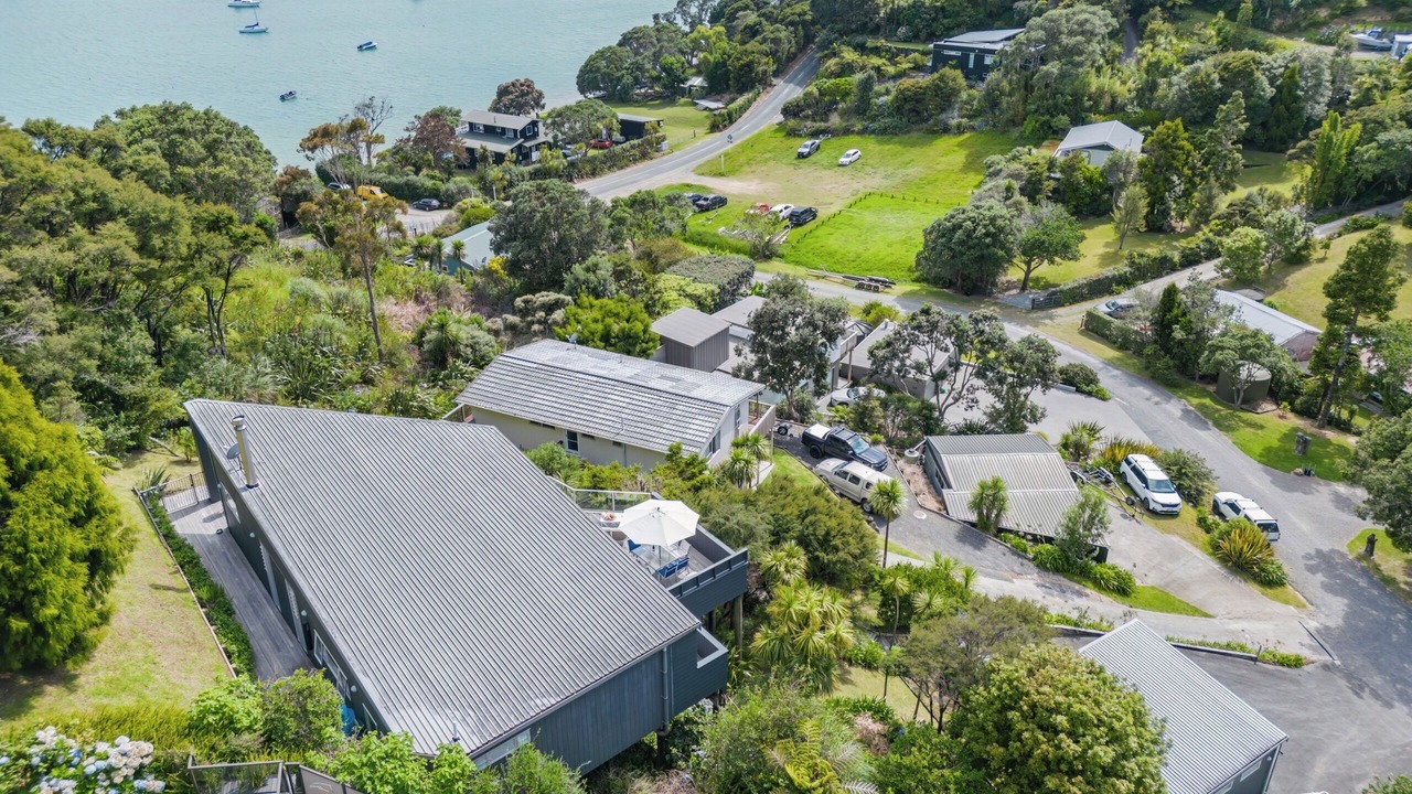 Photo of Outdoor in Parekura Bay