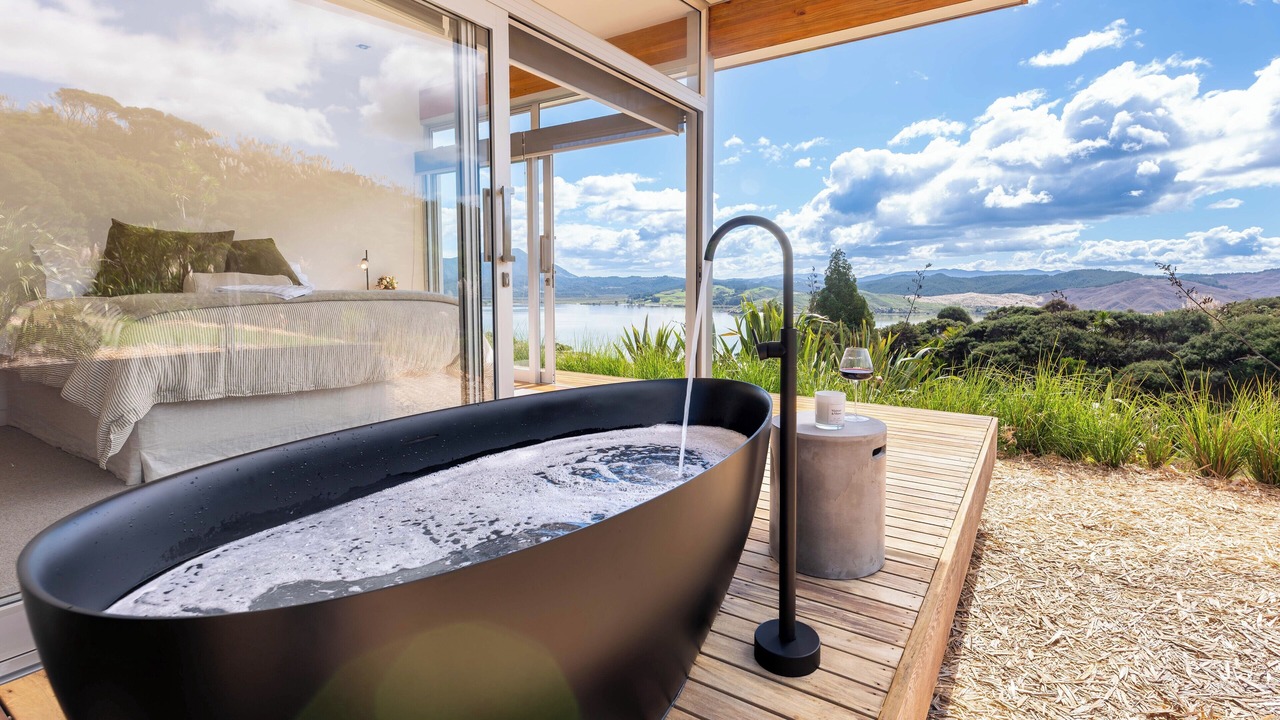 Photo of Patio Balcony in Whirinaki