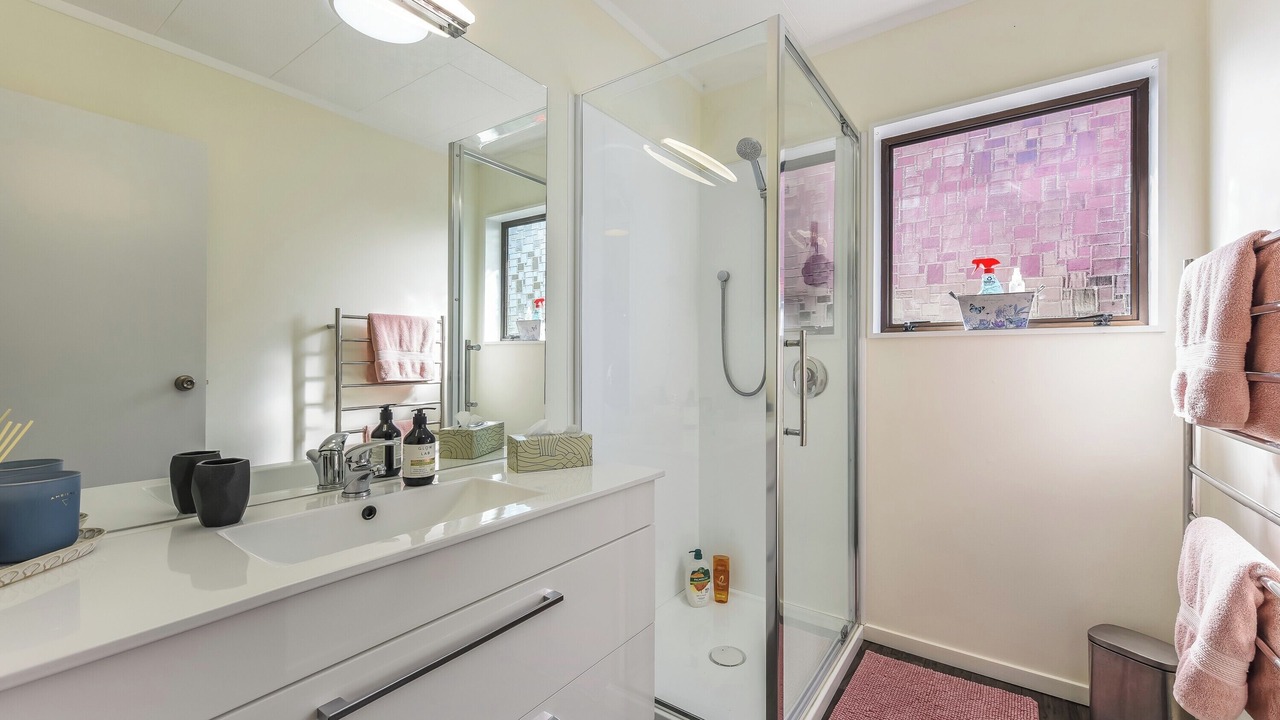 Photo of Bathroom in Tahunanui