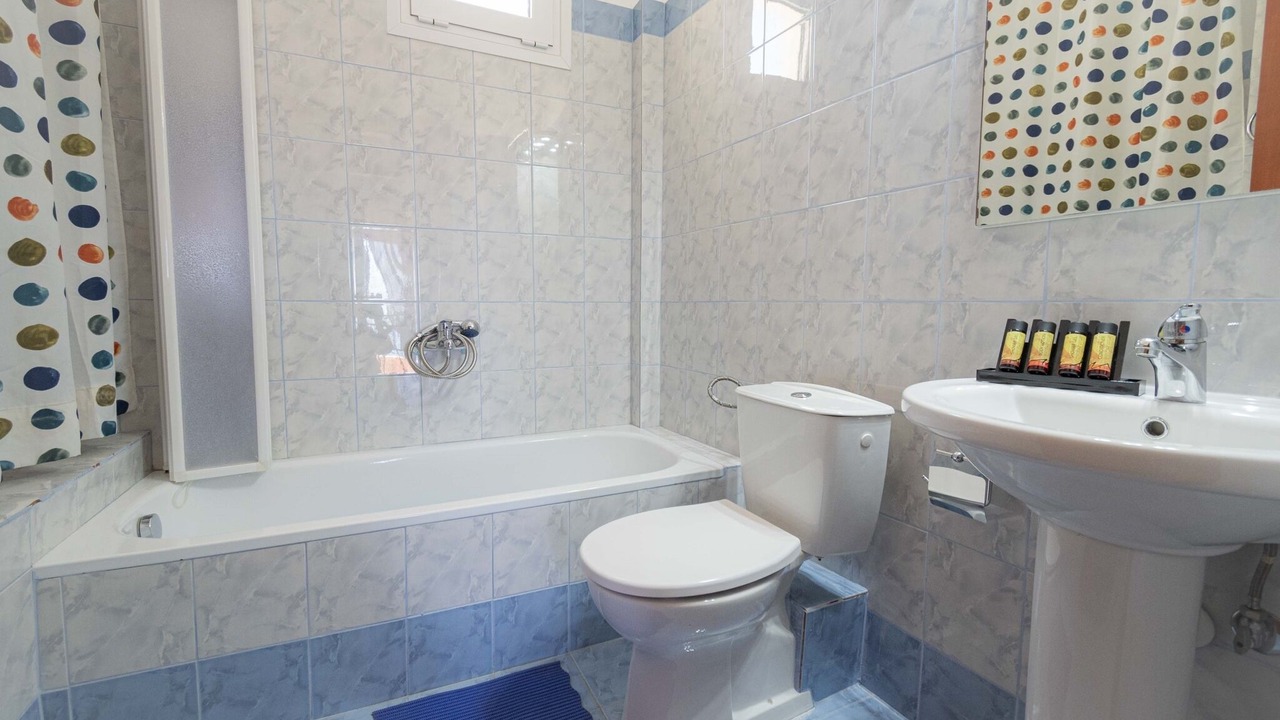 Photo of Bathroom in Pallini