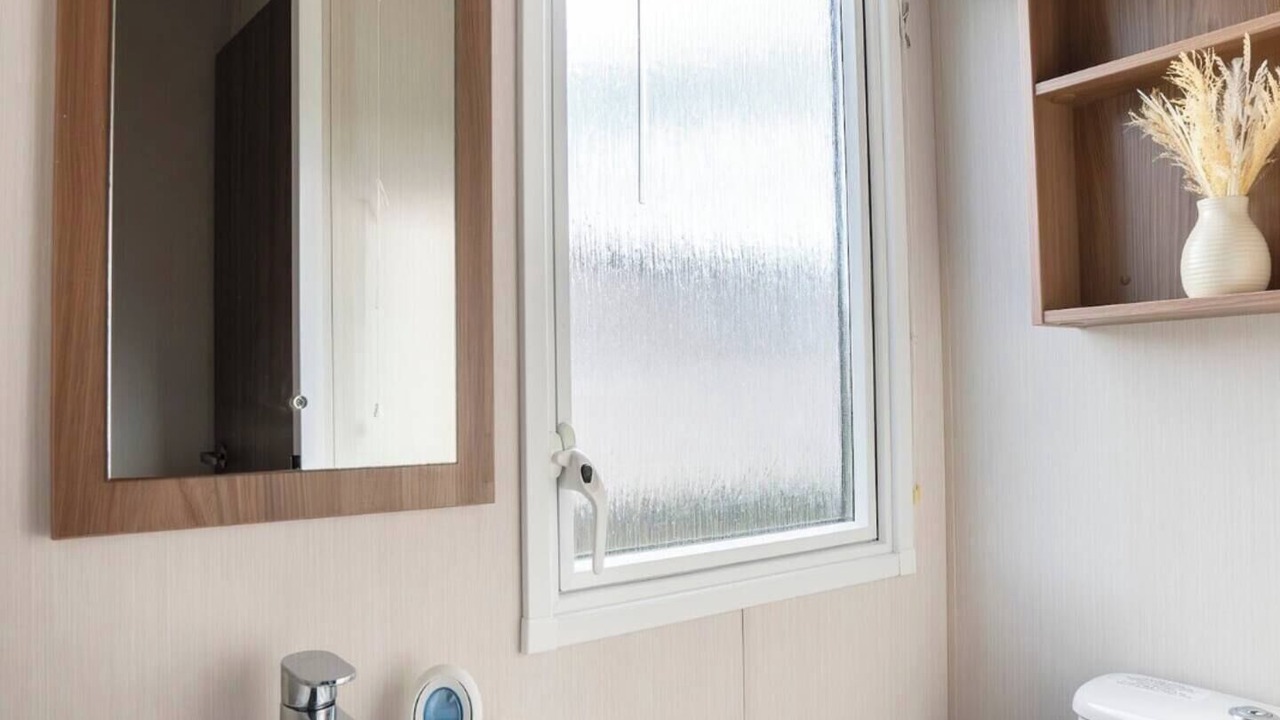 Photo of Bathroom in Prestonpans