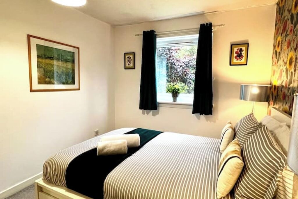 Photo of Bedroom in North Glasgow