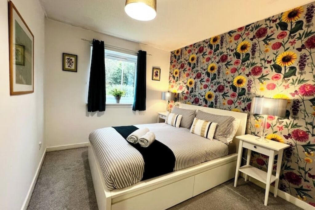 Photo of Bedroom in North Glasgow