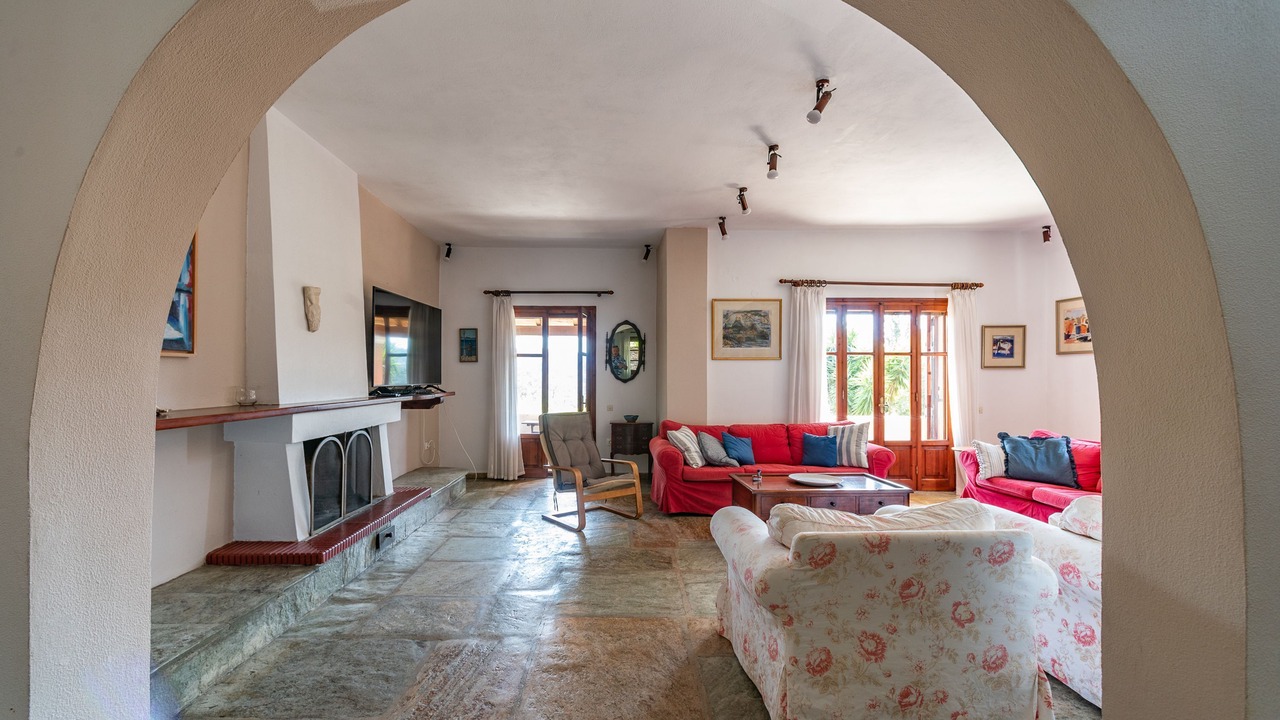 Photo of Livingroom in Termenades