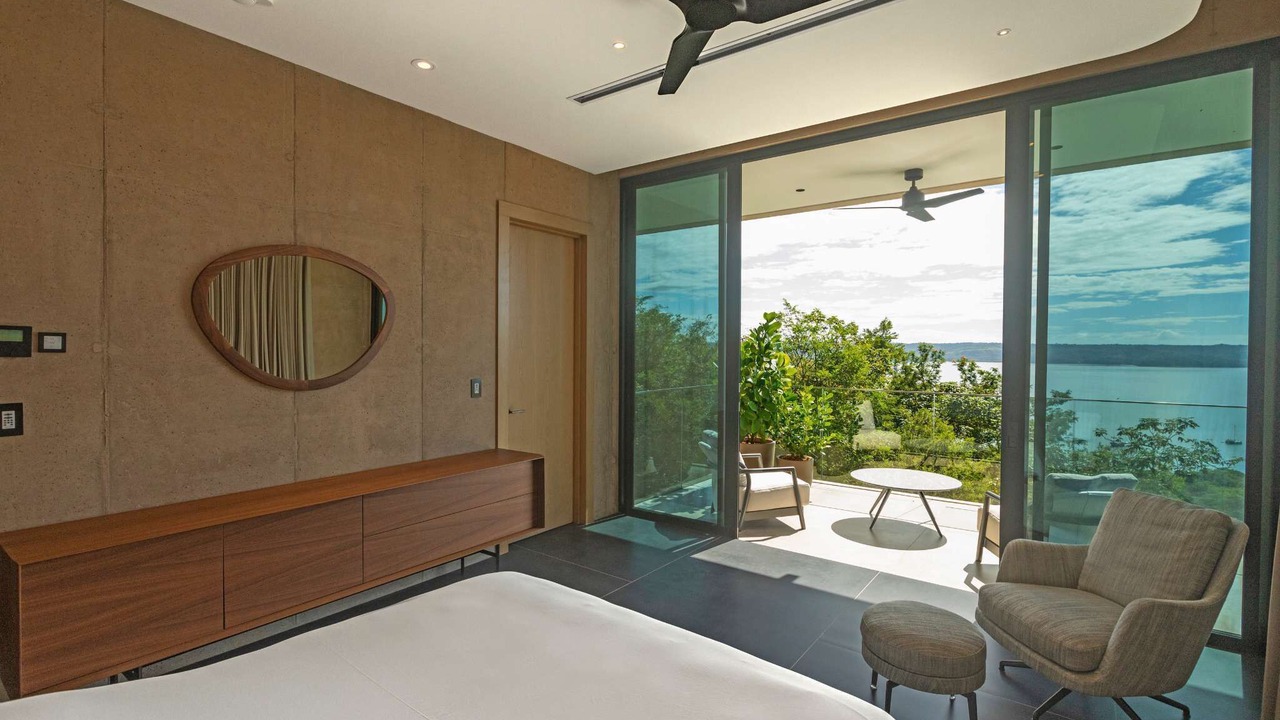 Photo of Bedroom in Pacuare Reserve