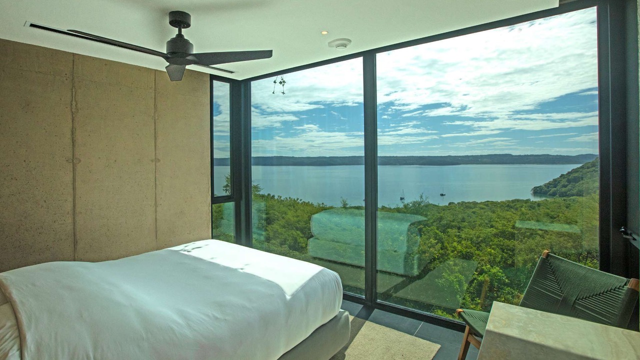 Photo of Bedroom in Pacuare Reserve