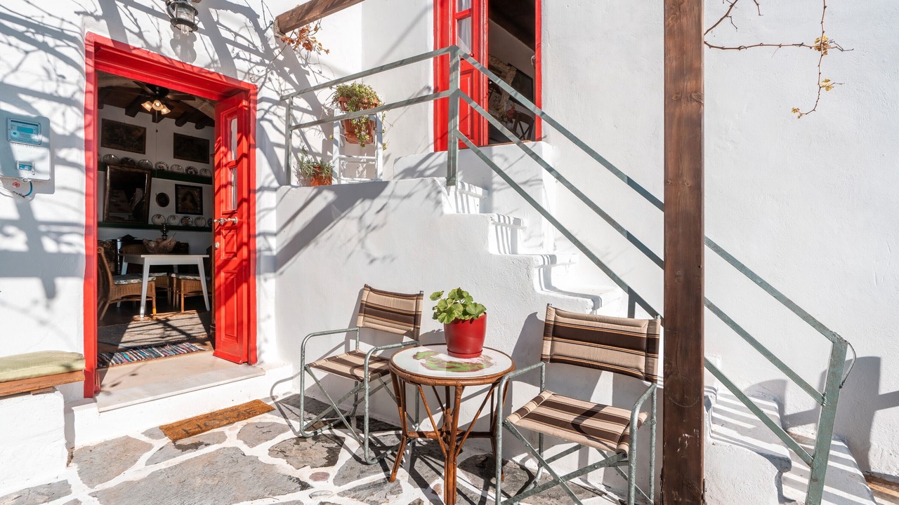 Photo of Outdoor in South Rhodes