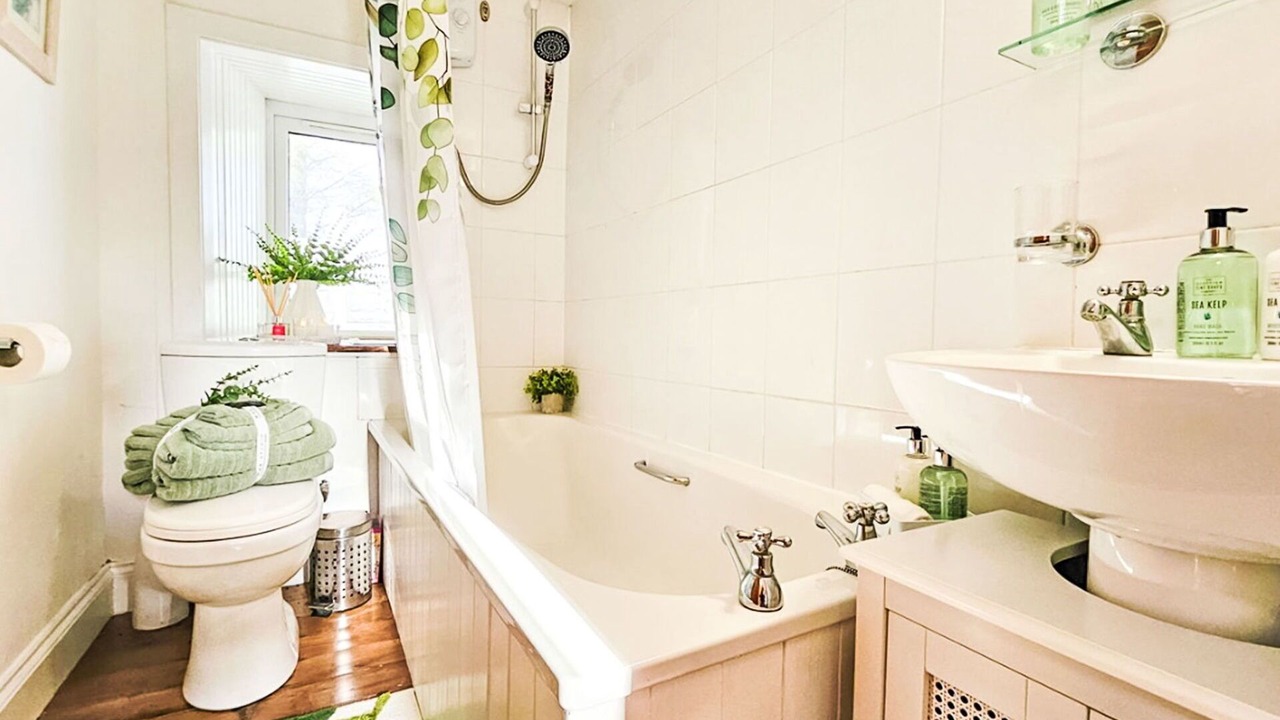 Photo of Bathroom in Struan