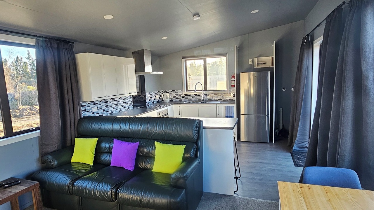 Photo of Livingroom in Lowburn